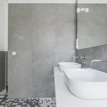 Penthouse Comfort Granaria Apartment *