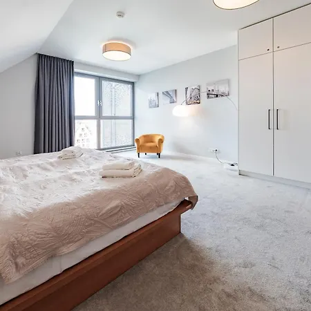 Apartment Penthouse Comfort Granaria *