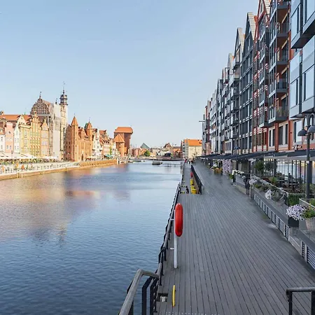 Lägenhet Penthouse Comfort Granaria Gdańsk