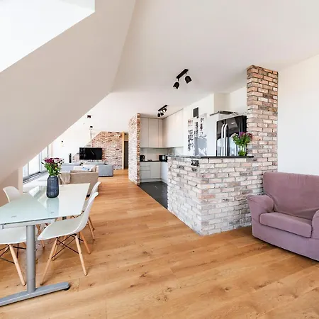 Lägenhet Penthouse Comfort Granaria