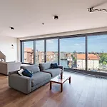 Penthouse Comfort Granaria شقة