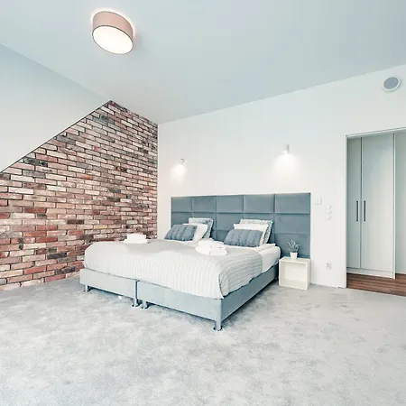 Penthouse Comfort Granaria גדנסק